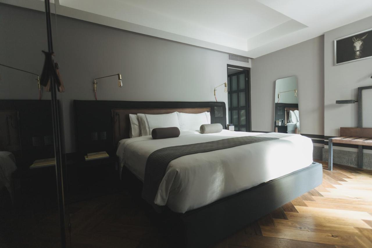 The Wild Oscar Hotel Mexico City Exterior photo